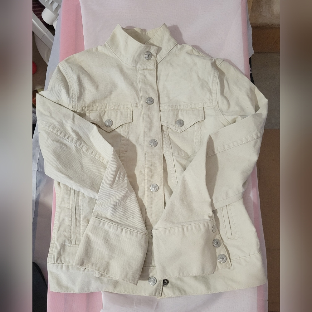 Gap cream Jean jacket